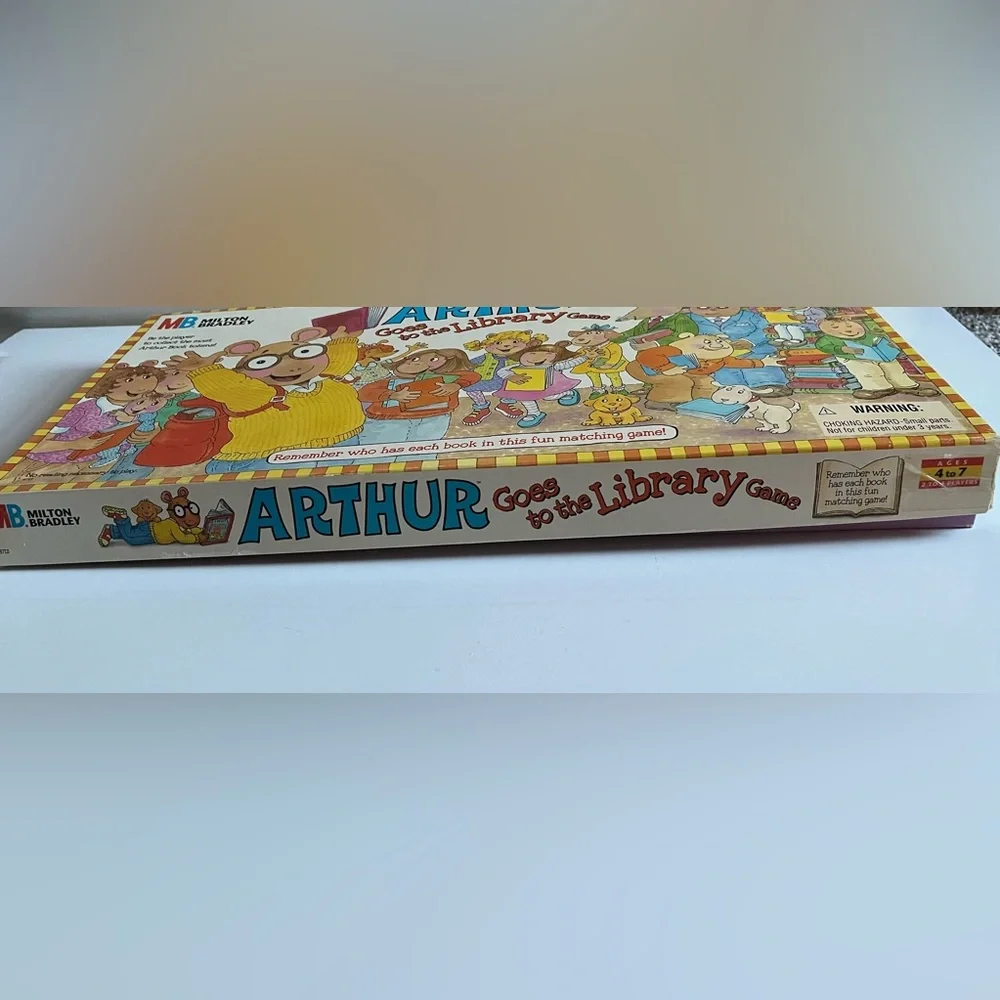Vintage ‘96 Milton Bradley Arthur Goes to the Library board game memory match